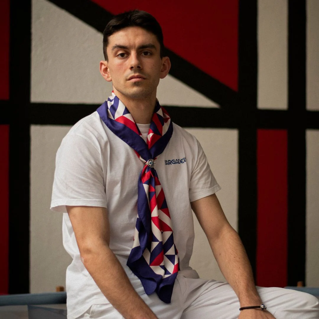 Monférico Red Silk Scarf - Image 2