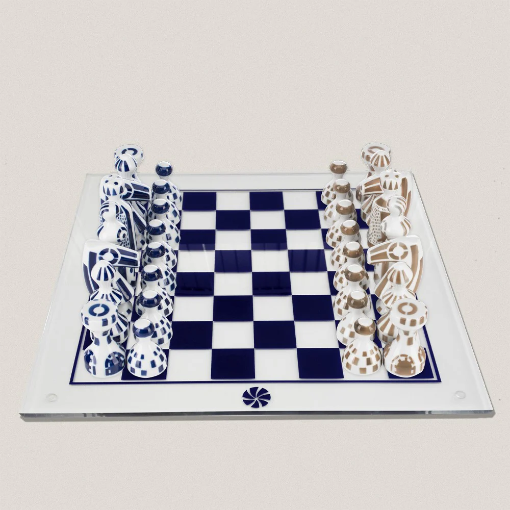 Sargadelos Chess Set with Chessboard