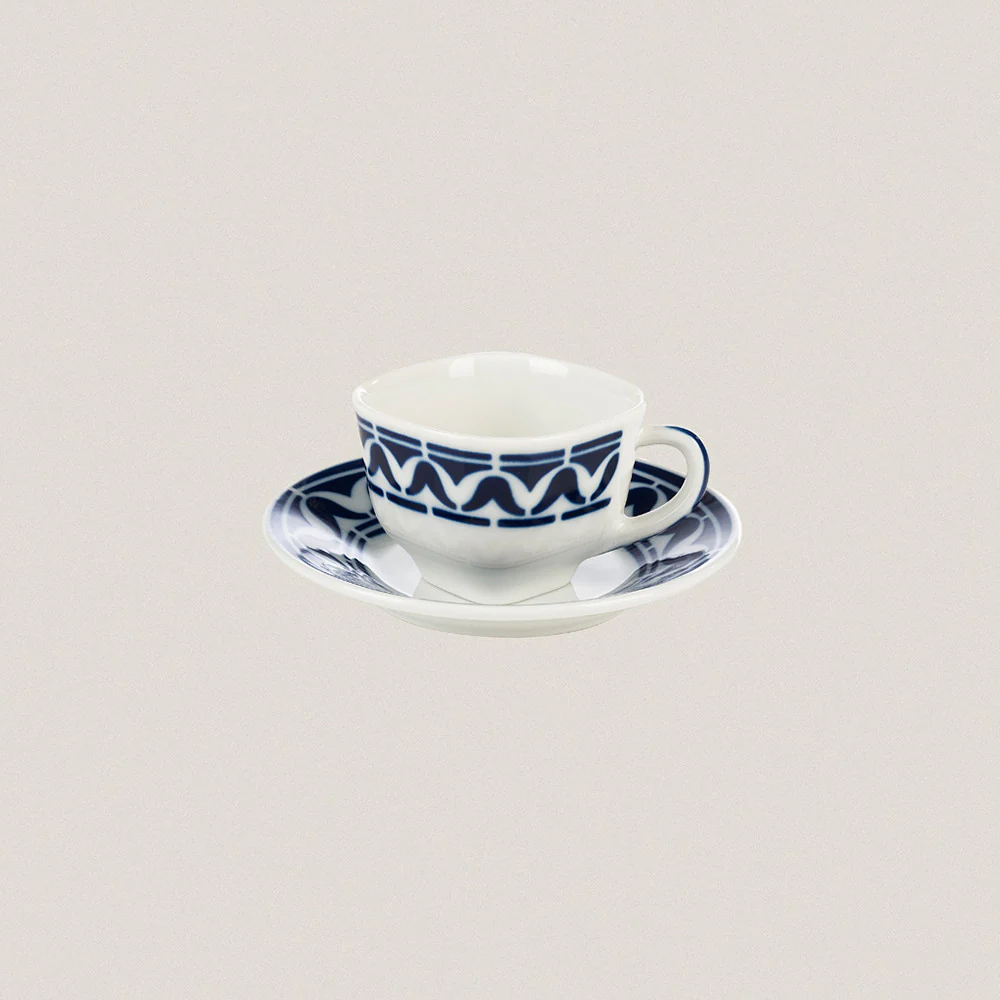 Tea Cup and Saucer Armañá 3
